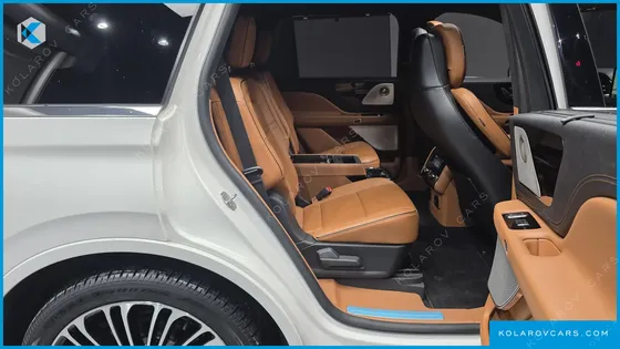 LINCOLN AVIATOR 3.0 BLACK LABEL AWD