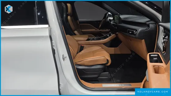 LINCOLN AVIATOR 3.0 BLACK LABEL AWD