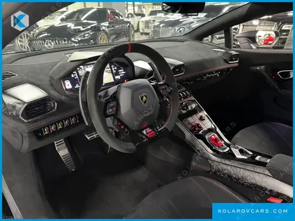 LAMBORGHINI HURACAN LP640-4 PERFORMANTE