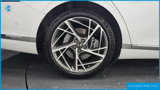 GENESIS G90 GASOLINE 3.5 TURBO AWD