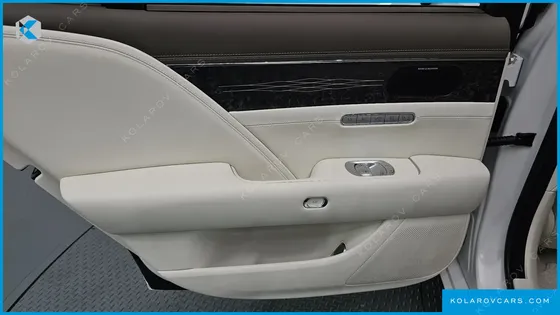 GENESIS G90 GASOLINE 3.5 TURBO AWD