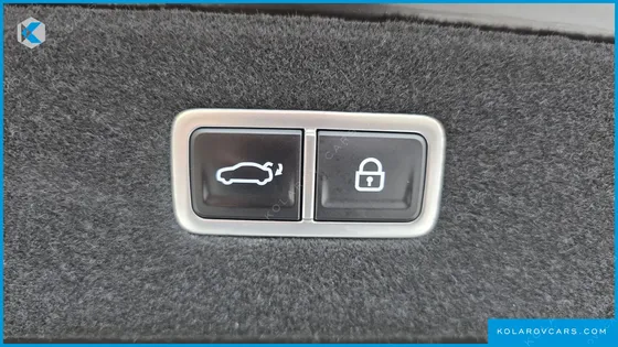 GENESIS G90 GASOLINE 3.5 TURBO AWD