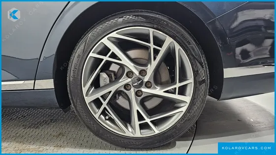 GENESIS G90 GASOLINE 3.5 TURBO AWD