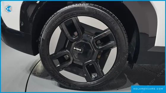 KIA EV9 LONG RANGE 4WD