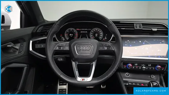 AUDI Q3 35 TDI PREMIUM SPORTBACK