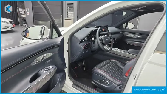 GENESIS GV70 2.5T GASOLINE 2WD