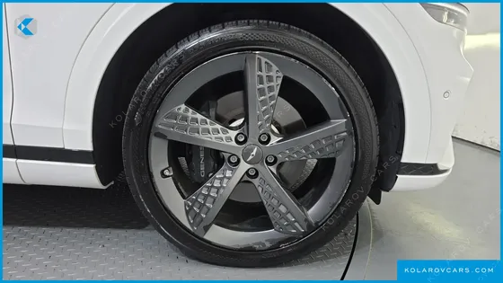 GENESIS GV70 2.5T GASOLINE 2WD