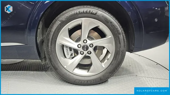 GENESIS GV70 2.5T GASOLINE 2WD