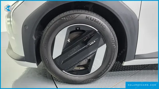 KIA EV4 LONG RANGE 2WD