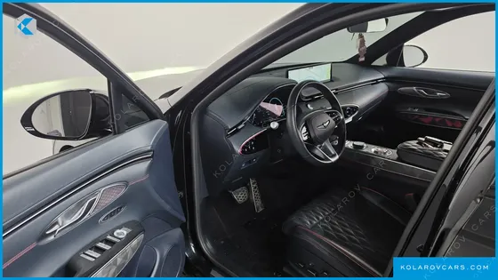 GENESIS GV70 2.5T GASOLINE 2WD
