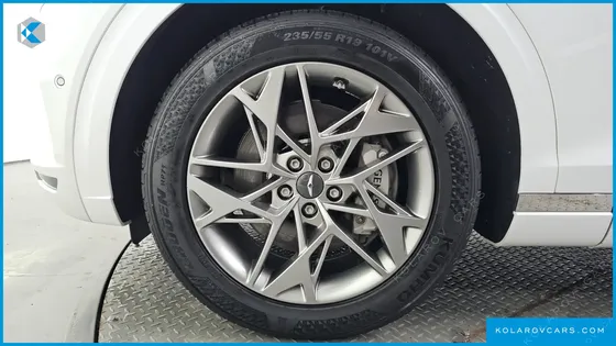 GENESIS GV70 2.5T GASOLINE 2WD