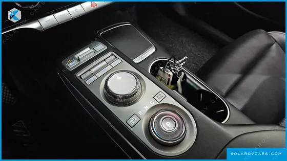 GENESIS GV70 2.5T GASOLINE 2WD