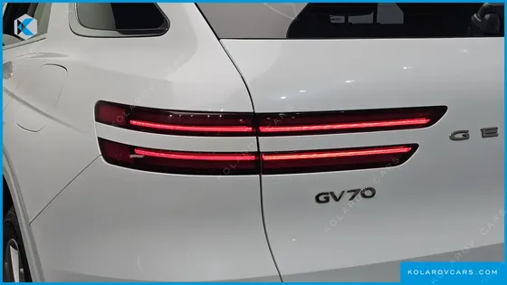 GENESIS GV70 2.5T GASOLINE 2WD