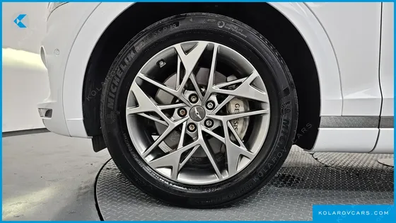GENESIS GV70 2.5T GASOLINE 2WD