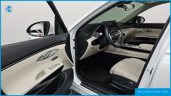 GENESIS GV70 2.5T GASOLINE 2WD
