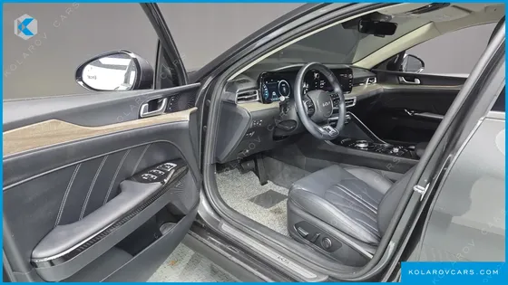 KIA K5 SIGNATURE