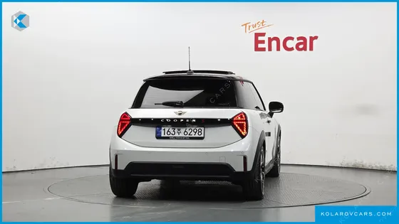 MINI COOPER FAVOURED