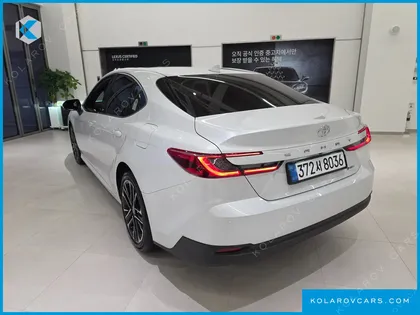 TOYOTA CAMRY 2.5 XLE HYBRID