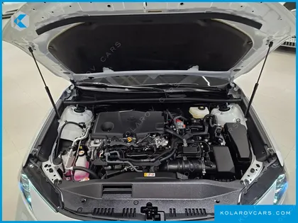 TOYOTA CAMRY 2.5 XLE HYBRID