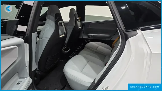 POLESTAR POLESTAR 4 LONG RANGE DUEL MOTER