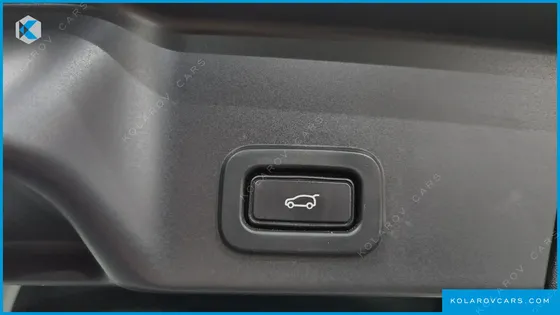 LAND ROVER RANGE ROVER EVOQUE D180 R-DYNAMIC SE