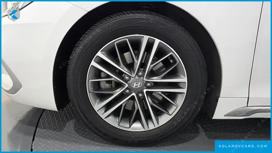 HYUNDAI GRANDEUR 2.4 PREMIUM