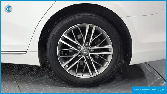 HYUNDAI GRANDEUR 2.4 PREMIUM
