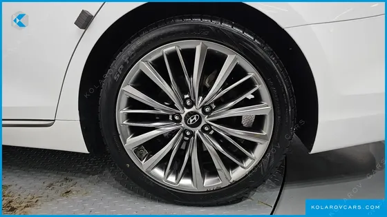 HYUNDAI GRANDEUR 3.0 EXCLUSIVE