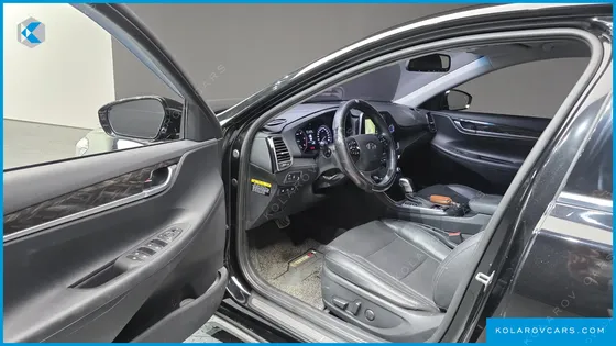 HYUNDAI GRANDEUR 2.2 DIESEL PREMIUM