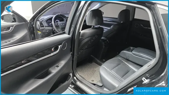 HYUNDAI GRANDEUR 2.2 DIESEL PREMIUM