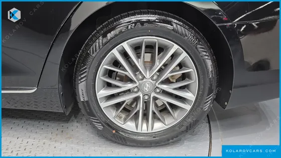 HYUNDAI GRANDEUR 2.2 DIESEL PREMIUM