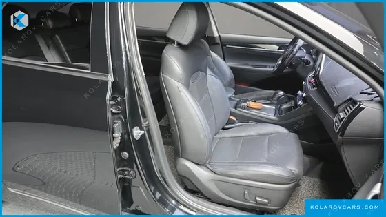HYUNDAI GRANDEUR 2.2 DIESEL PREMIUM