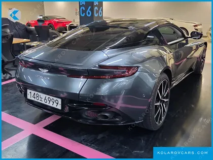 ASTON MARTIN DB11 4.0 V8 COUPE