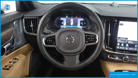 VOLVO S90 B5 ULTRA BRIGHT