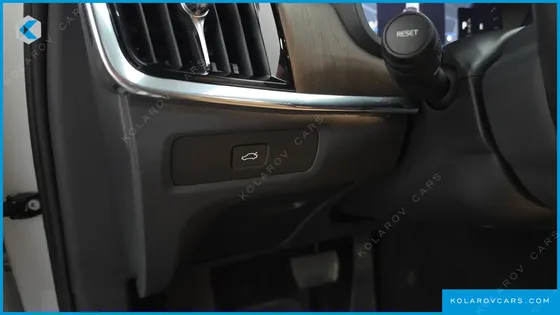 VOLVO S90 B5 ULTRA BRIGHT
