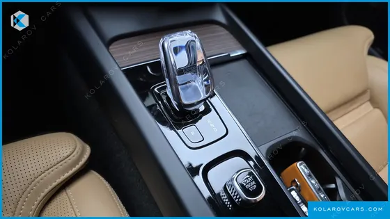 VOLVO XC60 T8 INSCRIPTION