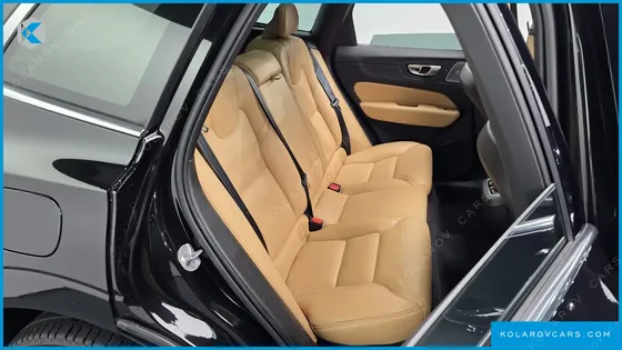 VOLVO XC60 B5 ULTIMATE BRIGHT