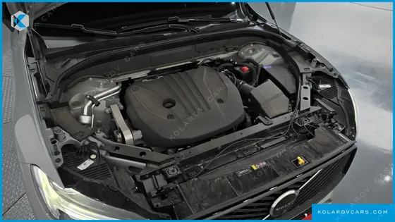 VOLVO XC60 B5 ULTRA DARK AIR SUS