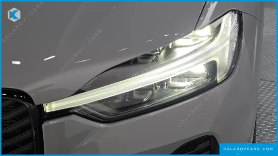 VOLVO XC60 B5 ULTRA DARK AIR SUS