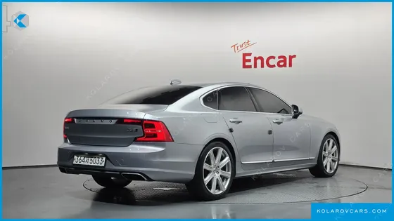 VOLVO S90 D5 AWD INSCRIPTION