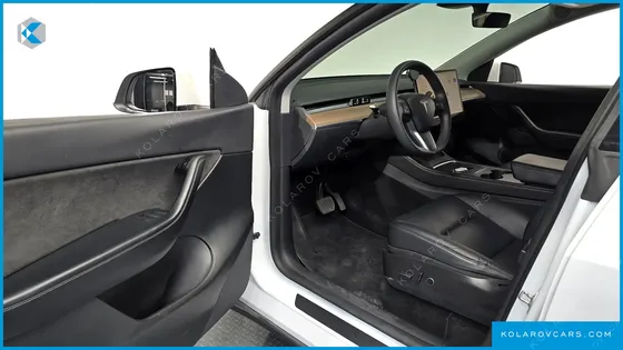 TESLA MODEL Y LONG RANGE AWD