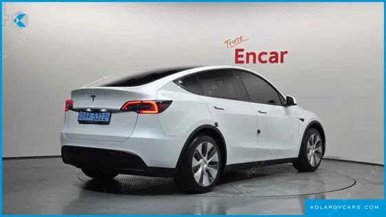 TESLA MODEL Y RWD