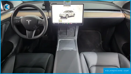 TESLA MODEL Y RWD