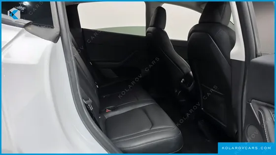 TESLA MODEL Y RWD