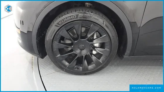 TESLA MODEL Y LONG RANGE AWD