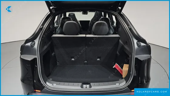 TESLA MODEL Y L LONG RANGE AWD
