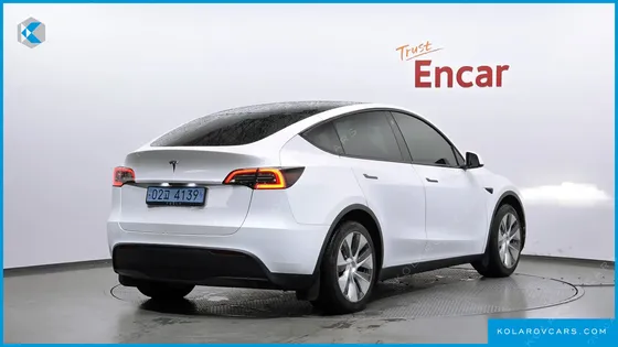 TESLA MODEL Y RWD