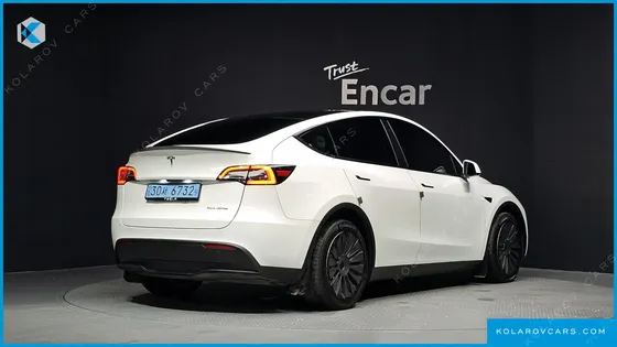 TESLA MODEL Y LONG RANGE AWD