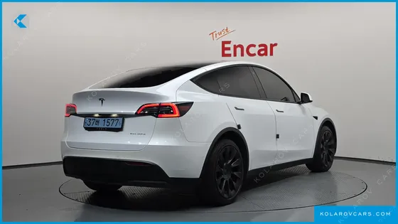 TESLA MODEL Y LONG RANGE AWD