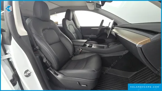 TESLA MODEL Y RWD